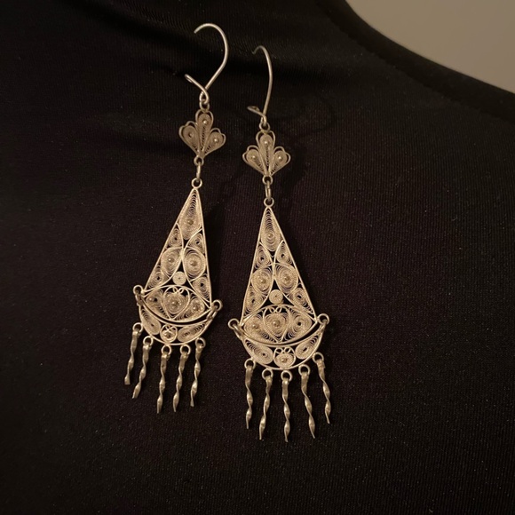 Intricate Vintage Turkish Sterling Silver Earrings - Picture 5 of 7
